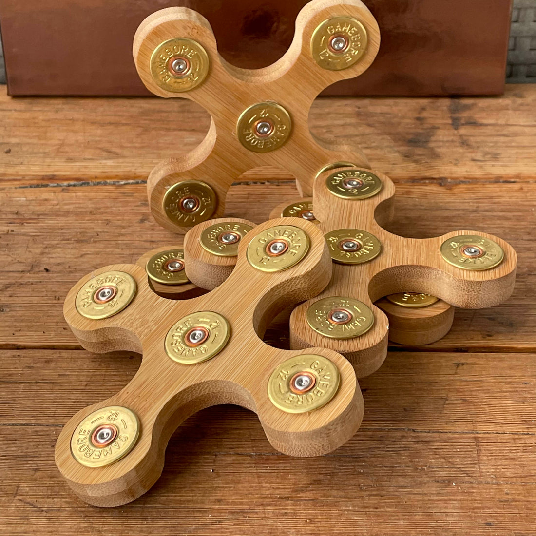 Grytunderlägg i trä