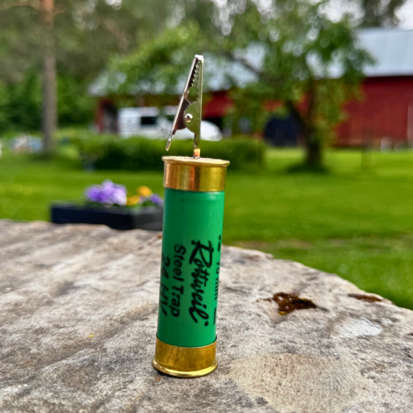 Duktyngder av återbrukad kal. 12 – håll duken på plats med jaktkänsla